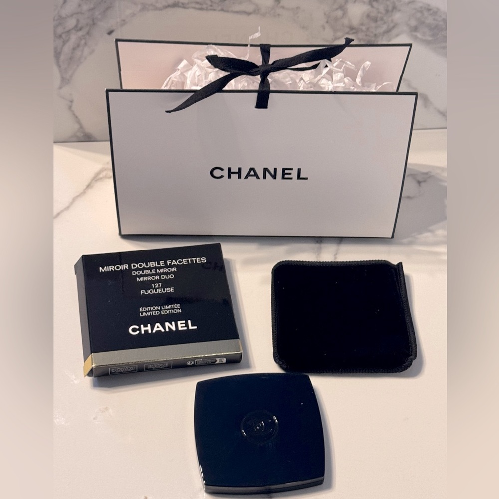REDUCED NIB Chanel Miroir Double Facette limited edition mirror 127 FUGUEUSE - Picture 2 of 6